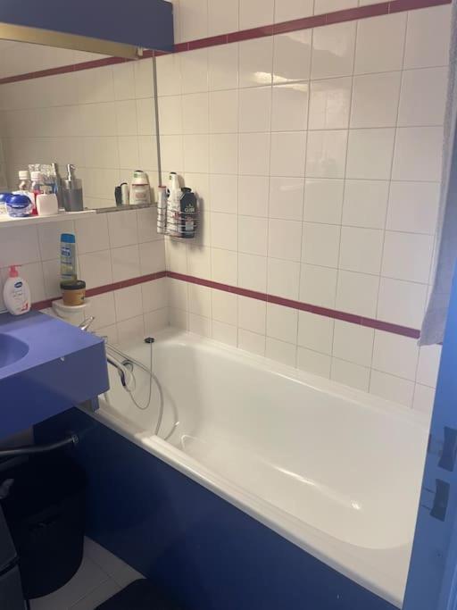 Appartement Rdc En Residence Avec Piscine 칸느 외부 사진